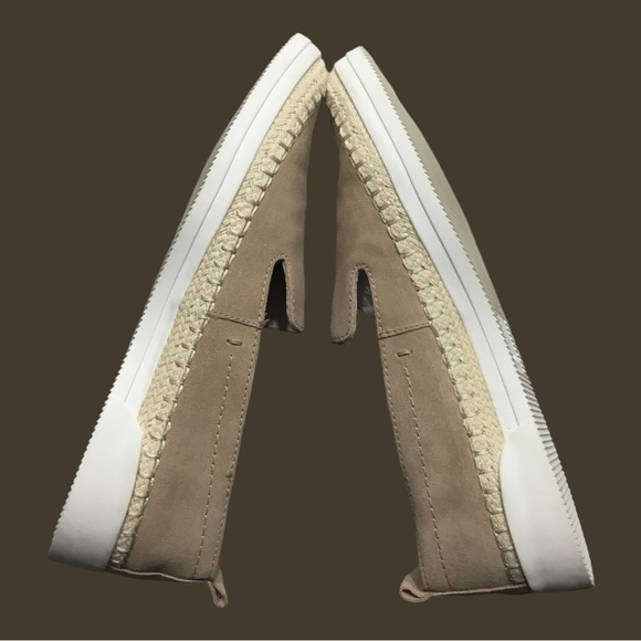 DOLCE VITA Reina. Tan Slip on Sneakers. Suede Size 9 - Picture 5 of 10